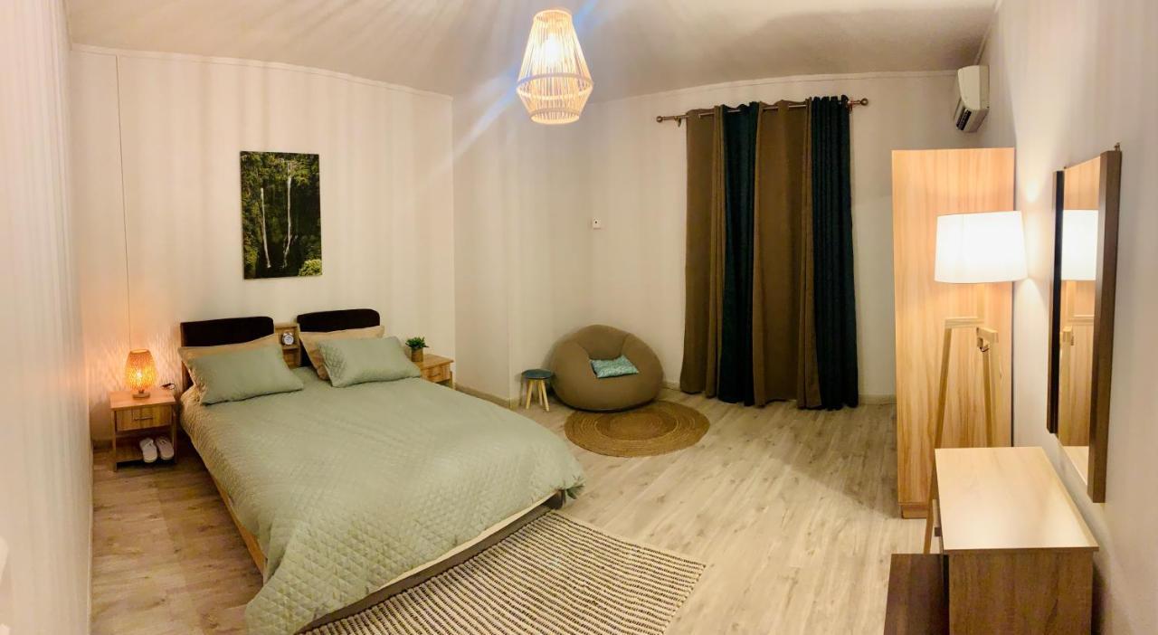 Ibiza Apartment - 150M From The Beach Flic en Flac Екстер'єр фото