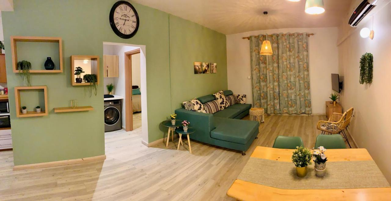 Ibiza Apartment - 150M From The Beach Flic en Flac Екстер'єр фото