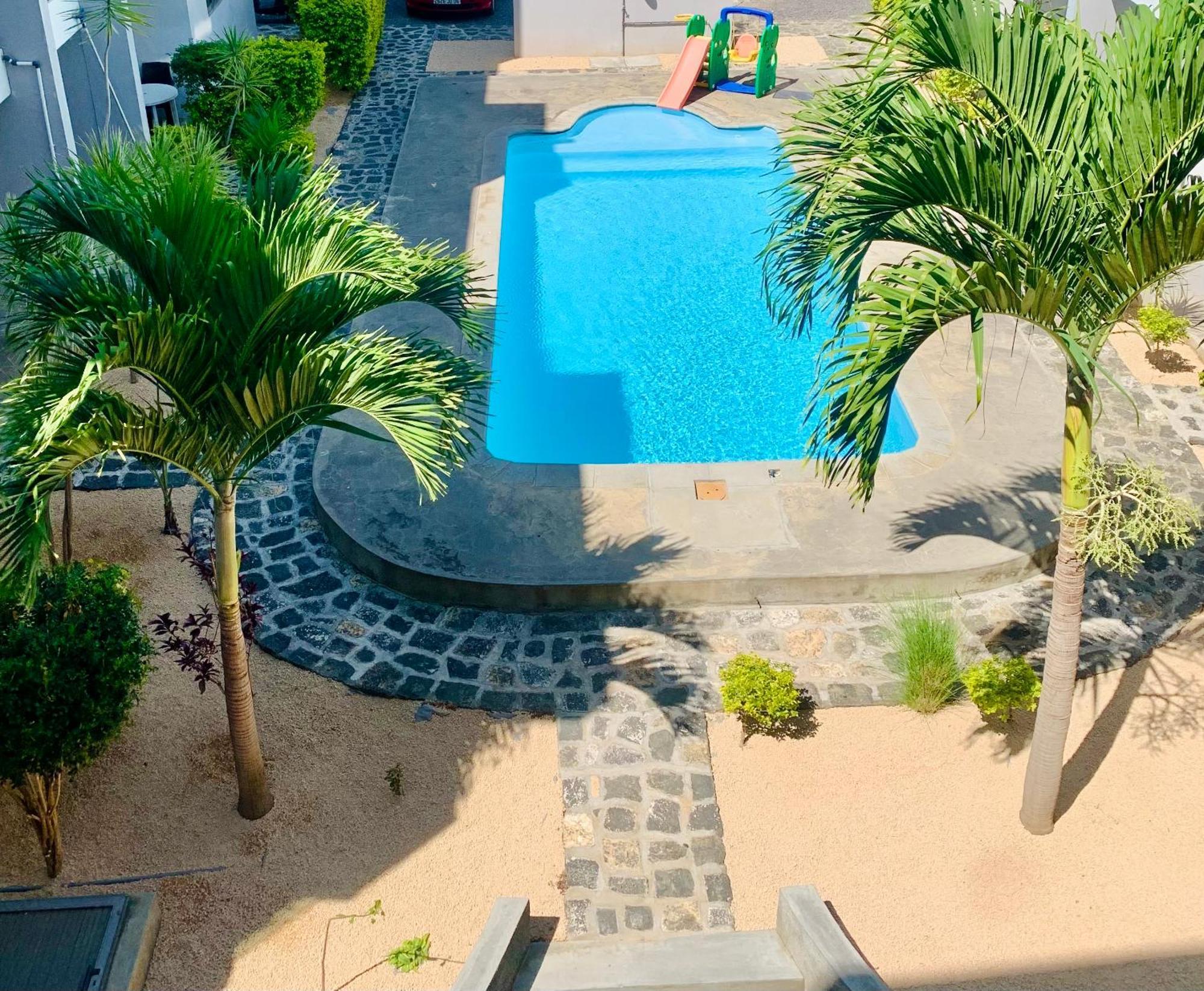 Ibiza Apartment - 150M From The Beach Flic en Flac Екстер'єр фото